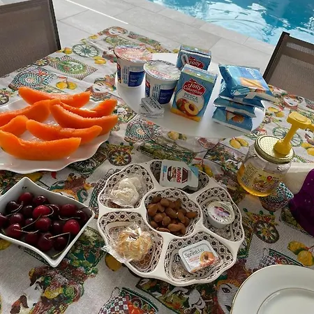 Melissa Bed and Breakfast