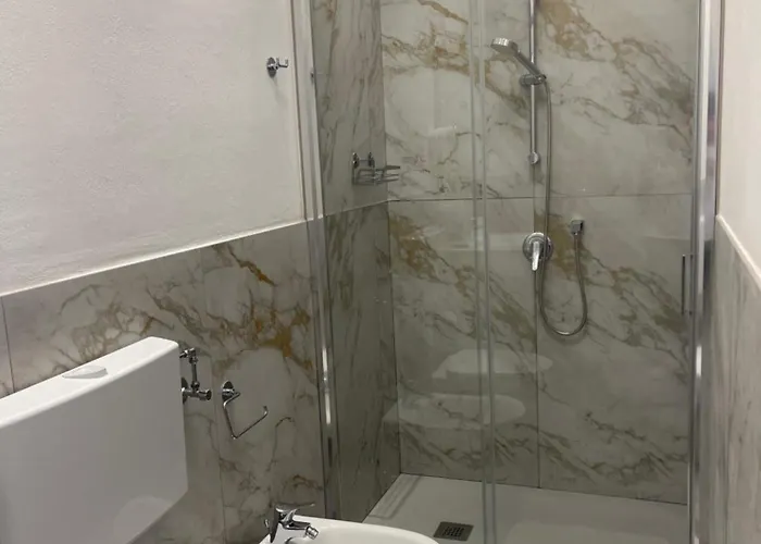 Melissa Oda ve Kahvaltı 4*