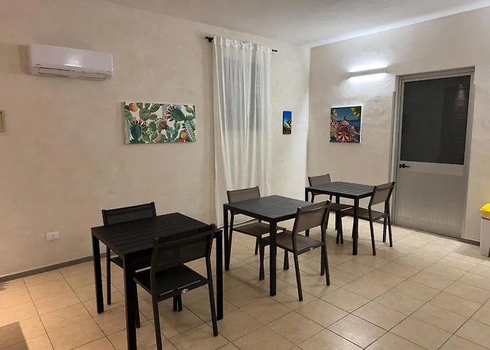 Melissa Oda ve Kahvaltı