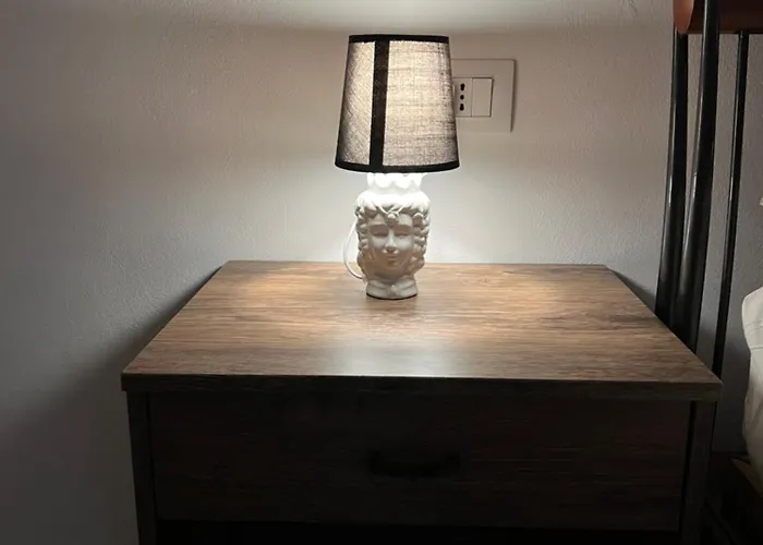 Melissa Oda ve Kahvaltı Noto