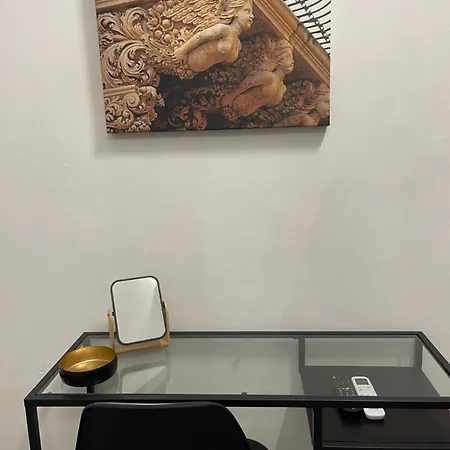 Oda ve Kahvaltı Melissa Noto